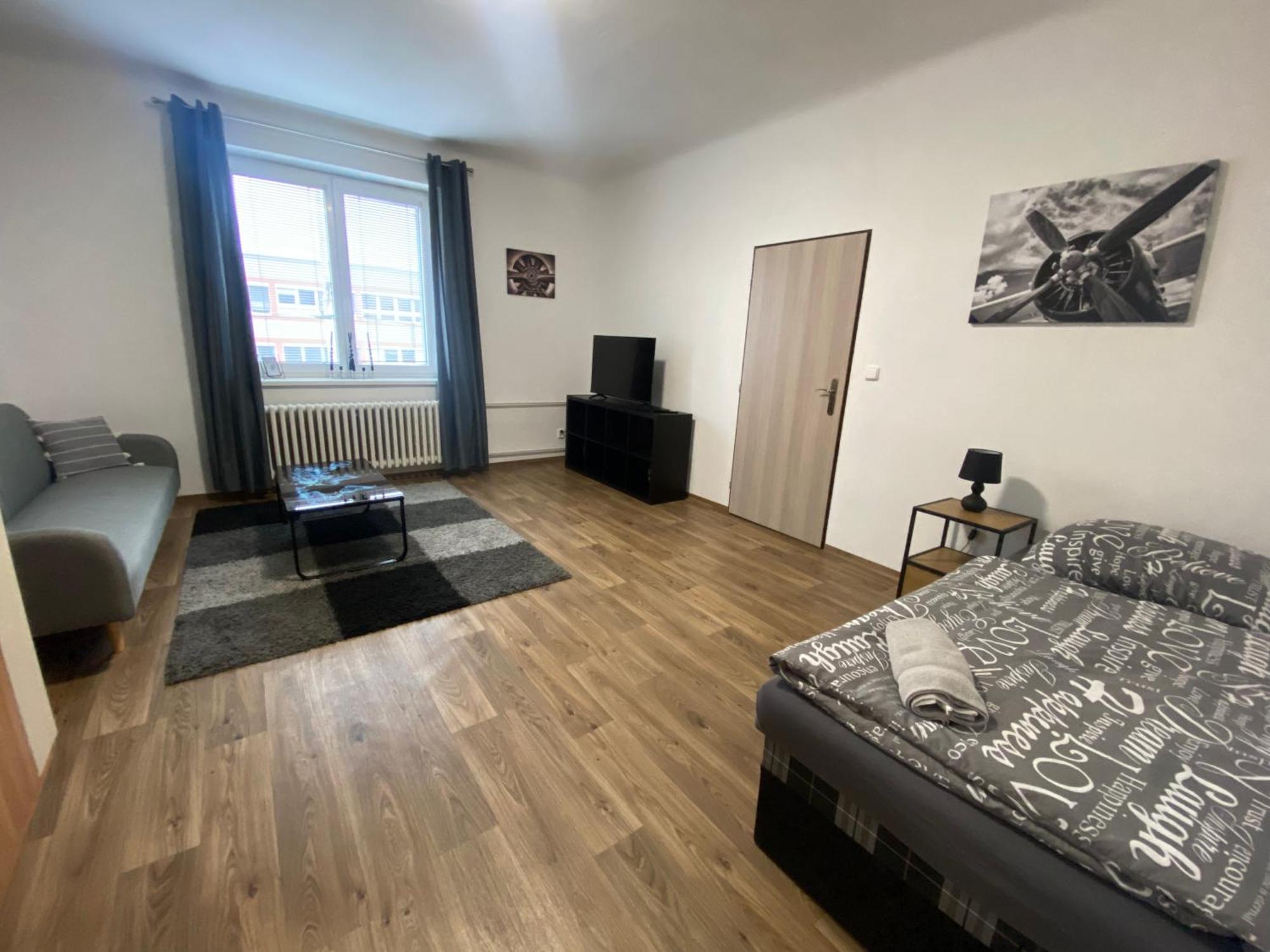 Cerna Ruze - Apartman 3 Plzeň Esterno foto